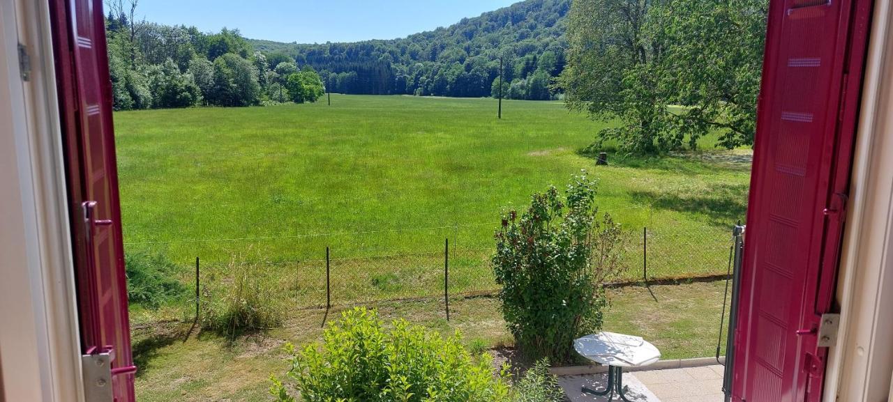 Villa Ferme De La Grange Du Bas à Saint-Bresson Extérieur photo